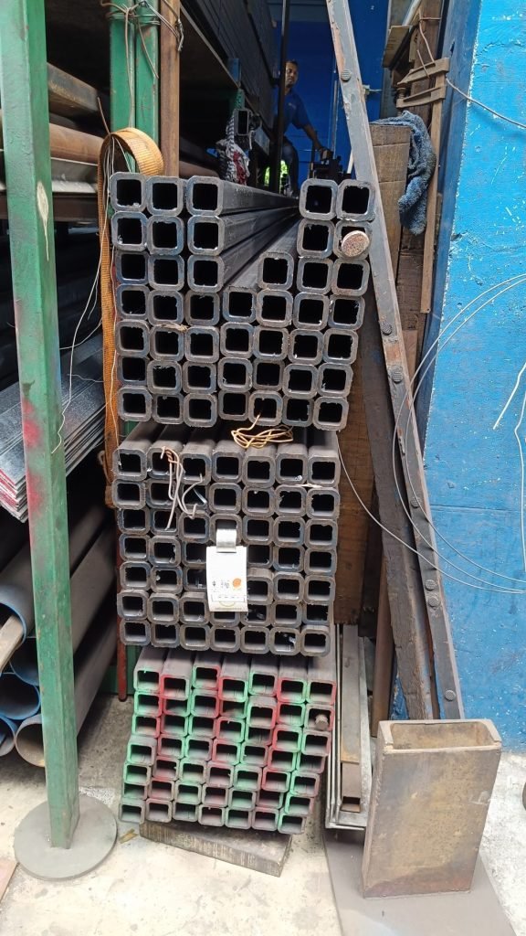 G 22 — Kah Teck Hardware Trading