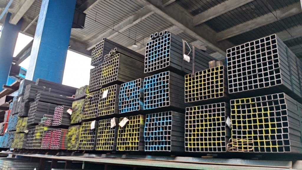 G 27 — Kah Teck Hardware Trading